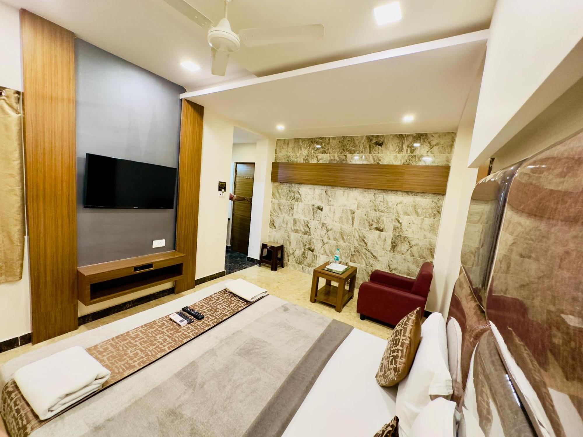 Sheraton Grande At Puratchi Thalaivar Dr Mgr Central Railway Station เชนไน ภายนอก รูปภาพ
